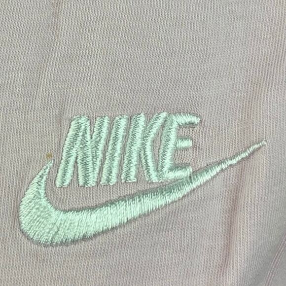 Nike Pink Embroidered Logo Crew Neck Athleisure Basic T Shirt Tee Top Size M - Picture 3 of 5